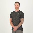 Camiseta New Balance Accelerate Print - Masculina - Foto 2