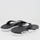 Chinelo Oakley Crowd - Masculino - Foto 4