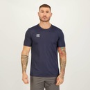 Camiseta Umbro Essential Uv15+ - Masculina - Foto 1