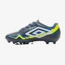 Chuteira de Campo Umbro Prisma+ - Adulto - Foto 2