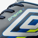 Chuteira de Campo Umbro Prisma+ - Adulto - Foto 8