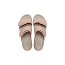 Sandália Crocs Brooklyn Sandal Lowwdg Pale Blush - Feminina - Foto 5