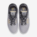 Tênis Nike Jordan Max Aura 5 - Masculino - Foto 4