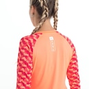 Camiseta Umbro Manga Longa Futevôlei Graphic C. - Feminina - Foto 4