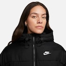 Jaqueta com Capuz Nike Sportswear Classic Puffer - Feminina - Foto 2