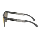 Óculos de Sol Unissex Oakley Frogskins Range Matte Grey Smoke Prizm Ruby - Foto 3