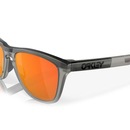 Óculos de Sol Unissex Oakley Frogskins Range Matte Grey Smoke Prizm Ruby - Foto 4