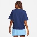 Camiseta Nike Sportswear - Feminina - Foto 2