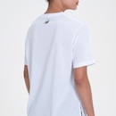 Camiseta New Balance Relentless Print - Feminina - Foto 6