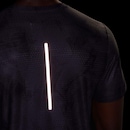 Camiseta adidas Ult Aop Hr Tee - Masculina - Foto 4