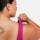 Top Fitness sem Bojo Nike Baixa Sustentação Dri-Fit Alate All U Adulto - Foto 4