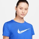 Camiseta Nike One Swoosh - Feminina - Foto 3