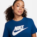 Camiseta Nike Sportswear Essentials Feminina - Foto 3