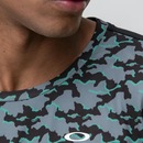 Camiseta Oakley Trn Camo Ss Tee - Masculina - Foto 4
