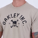 Camiseta Oakley Inc Skull - Masculina - Foto 5