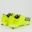 Chuteira de Campo Umbro Ultimate - Adulto - Foto 3