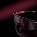 Óculos de Sol Unissex Oakley Encoder Pink Stripes Prizm Road Black - Foto 3