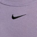 Camiseta Nike Sportswear Chill Knit - Feminina - Foto 4