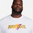Camiseta Nike Sportswear - Masculina - Foto 8