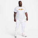 Camiseta Nike Sportswear - Masculina - Foto 9