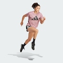 Camiseta adidas Run It Brand Love - Feminina - Foto 6