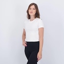 Blusa Cropped Umbro Essential Comfy - Feminina - Foto 3