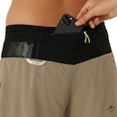 Shorts Asics Fujitrail - Feminino - Foto 8