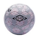 Bola de Futebol de Campo Umbro Shoot - Foto 1