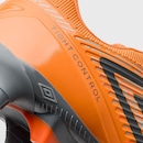 Chuteira de Campo Umbro Gravity - Adulto - Foto 7