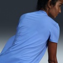 Camiseta Nike Dri-Fit One Feminina - Foto 2
