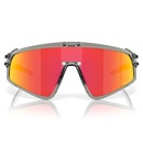 Óculos de Sol Oakley Latch Panel Ink Prizm Ruby - Unissex - Foto 3