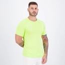 Camiseta Umbro Essential II - Masculina - Foto 2