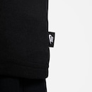 Camiseta Nike Sportswear Essential - Masculina - Foto 5