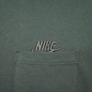 Camiseta Nike Sportswear Essential - Masculina - Foto 4