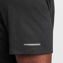 Camiseta Nike Dri-Fit Rise365 - Masculina - Foto 5