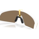 Óculos de Sol Oakley Rslv Matte White Prizm 24K - Foto 6