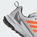Tênis adidas Tracefinder - Feminino - Foto 10