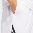 Shorts adidas Basquete Legends Três Listras - Masculina - Foto 5