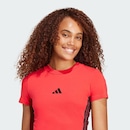 Camiseta adidas Essentials Três Listras Slim - Feminina - Foto 8