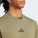 Camiseta adidas Malha Simples Essentials Small Logo - Masculina - Foto 5