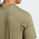 Camiseta adidas Malha Simples Essentials Small Logo - Masculina - Foto 6