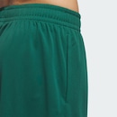 Shorts adidas Basquete Legends Três Listras - Masculina - Foto 7