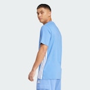Camiseta adidas Malha Simples Essentials Três Listras - Masculina - Foto 3