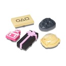 Jibbitz™ squid game pack com 5 peças unico - Unissex - Foto 2