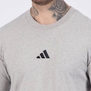 Camiseta adidas Small Logo - Masculina - Foto 5