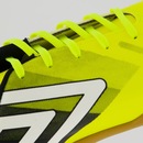 Chuteira Futsal Umbro Action - Adulto - Foto 7