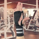 Munhequeira Art In'Force Com Protetor De Palma Em Couro Treino Funcional Academia Musculação - Foto 7