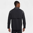 Camiseta Nike Dri-FIT UV Trail - Masculina - Foto 2