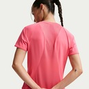 Camiseta Nike Dry-FIT Feminina - Foto 2