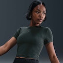 Camiseta Nike Sportswear Chill Knit Cropped - Feminina - Foto 3